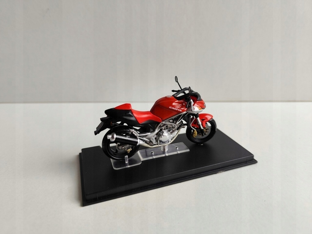Model kolekcjonerski Cagiva V Raptor 1000 Motor Motocykl ixo/Altaya 1:24 Model kolekcjonerski Cagiva V Raptor 1000 Motor Motocykl ixo/Altaya 1:24