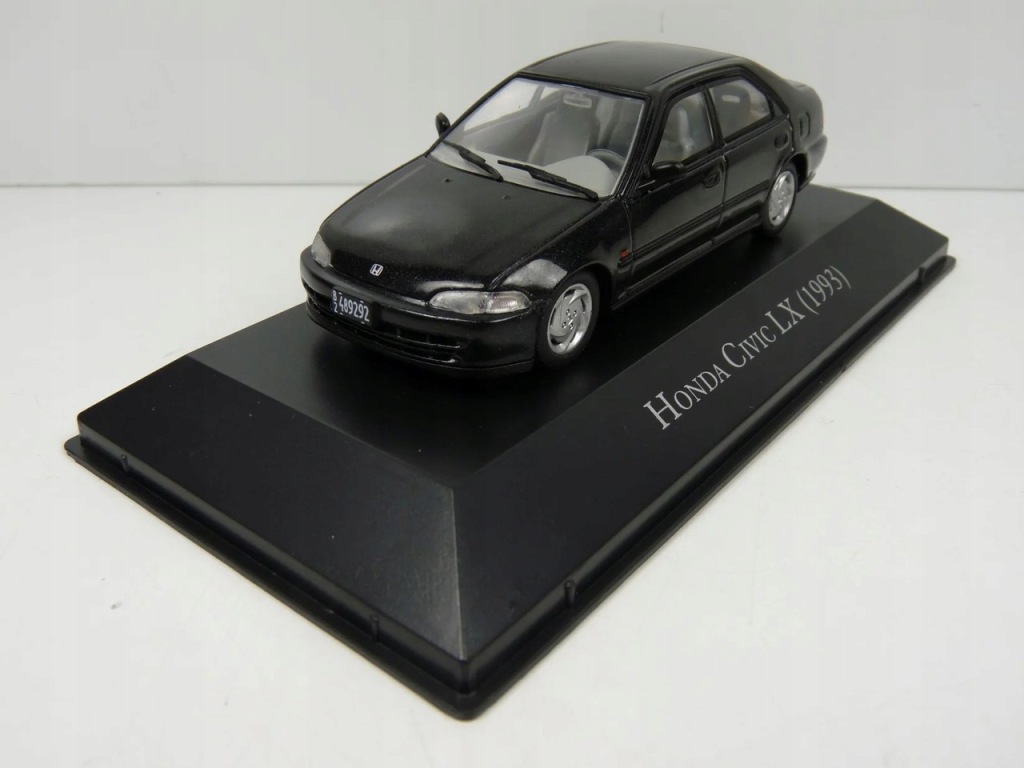 Model kolekcjonerski Honda Civic V LX ( 1993 ) SALVAT 1:43 Model kolekcjonerski Honda Civic V LX ( 1993 ) SALVAT 1:43