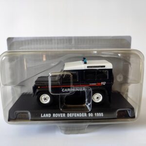 Model kolekcjonerski Land Rover Defender 90 1995 Carabinieri DeAgostini 1:43 Model kolekcjonerski Land Rover Defender 90 1995 Carabinieri DeAgostini 1:43