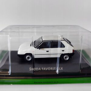 Model kolekcjonerski Skoda Favorit GLX 1:43 DeAgostini biały model kolekcjonerski