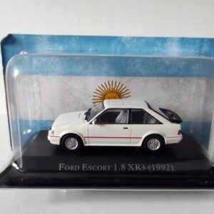 Model kolekcjonerski Ford Escort 1.8 XR3 (1992) SALVAT 1:43