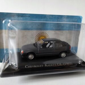 Model kolekcjonerski Chevrolet Kadett GL (1993) SALVAT 1:43