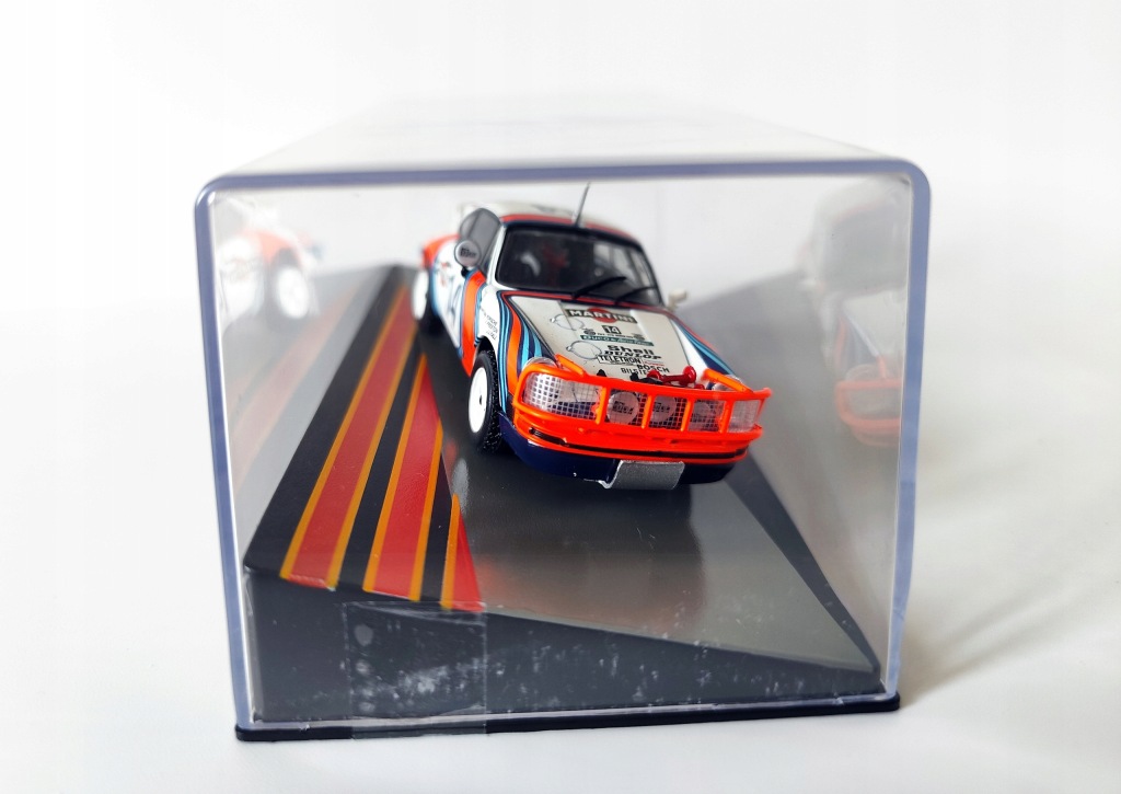 Model kolekcjonerski Porsche 911 SC 1978 #14 Safari Rally DeAgostini 1:43 Model kolekcjonerski Porsche 911 SC 1978 #14 Safari Rally DeAgostini 1:43