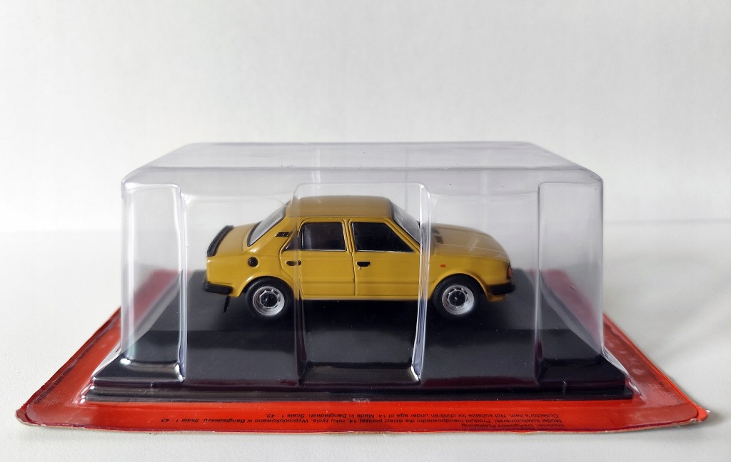 Model kolekcjonerski Skoda 105 L 1984 Kaleidoskop DeAgostini 1:43 Model kolekcjonerski Skoda 105 L 1984 Kaleidoskop DeAgostini 1:43